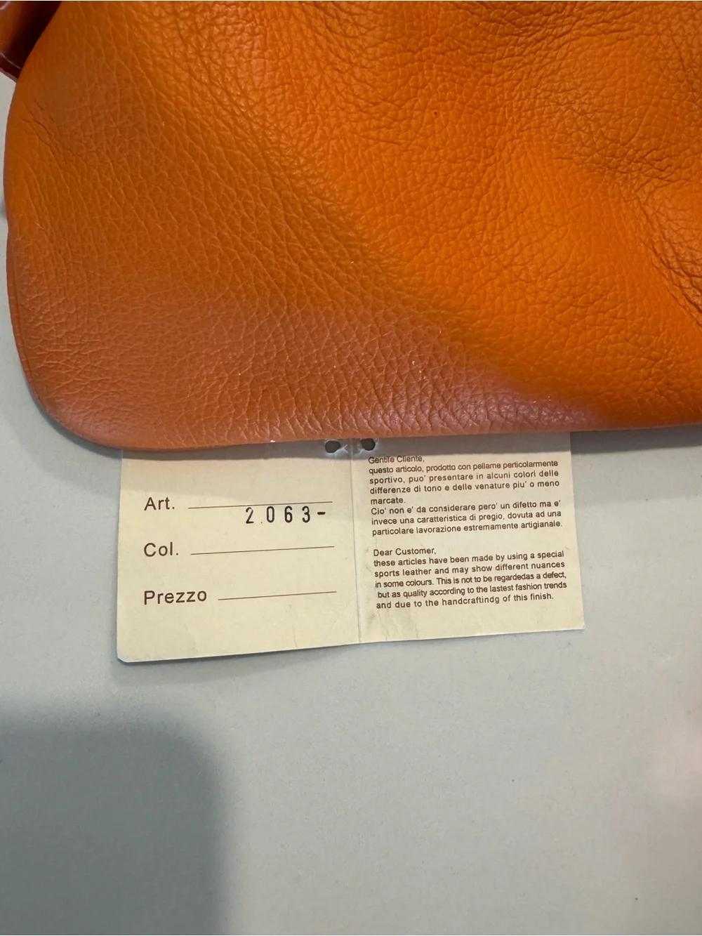 Vera Pelle Orange Leather Shoulder Bag - Picture 11 of 11